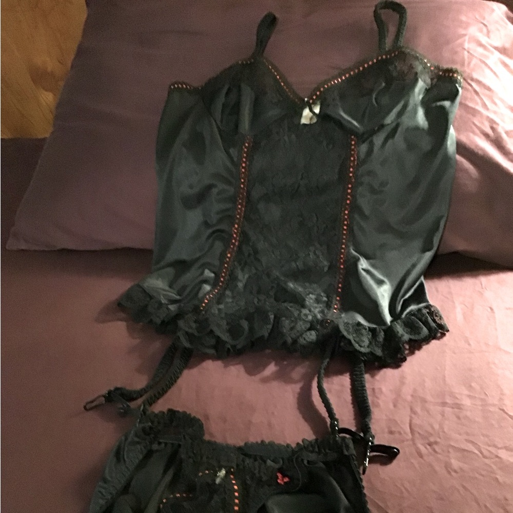 Sexy night sleep-ware